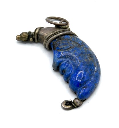 CIONDOLO IN LAPISLAZZULO E ARGENTO MODELLATO A LUNA lunghezza cm 4