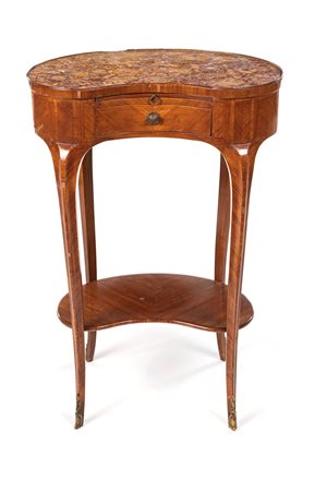 Tavolino a fagiolo con finiture in bronzo dorato, Francia Napoleone III piano...