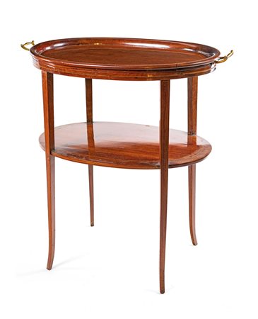 Tavolino ovale a due piani in mogano, Inghilterra, XIX secolo con sottili...
