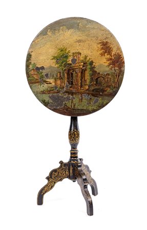 Tavolo in legno laccato e dipinto, Italia meridionale, seconda metà del XIX...