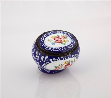  
Portapillole in rame smaltato, Bliston, XVIII secolo 
 4,3x6x5