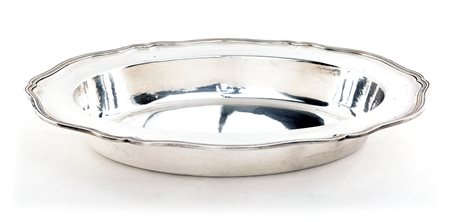  
Grande ciotola da portata in argento sterling, Massoni Roma 
 cm 7x46x35,5 - gr. 1702