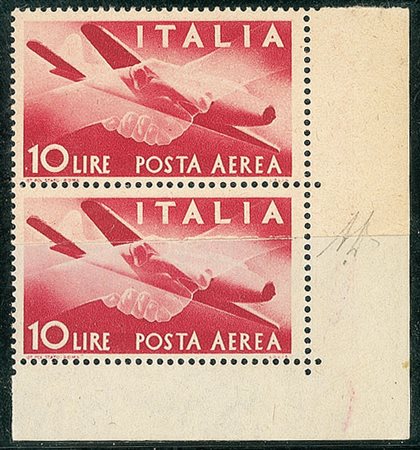 REPUBBLICA - 1945 - 10 lire Aereo - coppia verticale su carta ricongiunta con...