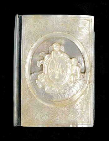 ITALIA, Regno

Carnet da ballo in madreperla