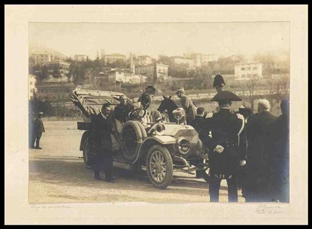 ITALIA, Regno

Foto di Regina Margherita in automobile