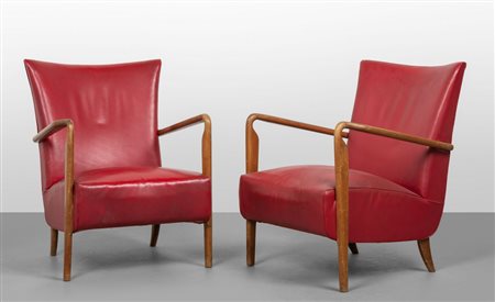 DUE POLTRONE, anni '50. <br>Strutture in legno, 