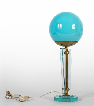 UNA LAMPADA DA TAVOLO, anni '50. <br>Cristallo 