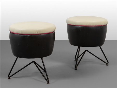 DUE SGABELLI, anni '50. <br>Supporti di acciaio 