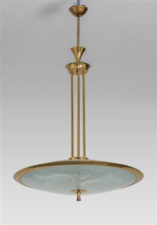 UNA LAMPADA A SOSPENSIONE, anni '50. <br>Ottone, 