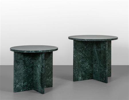 DUE TAVOLINI, anni '70<br>Marmo. <br>Altezza cm 