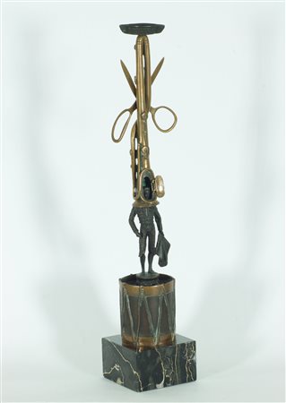 Salvador Dalì (1904-1989) Toreador hallucinogène aux cuillères, 1977 Scultura...