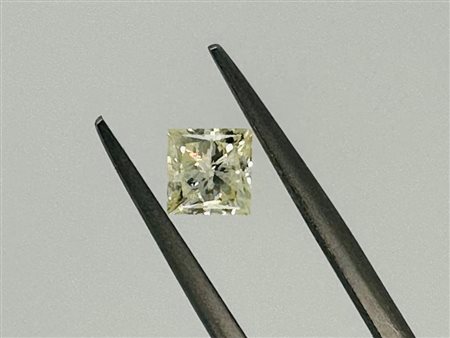 DIAMANTE 0,97 CT FANCY GIALLO CHIARO - PUREZZA SI3* (PUREZZA ESALTATA) -...