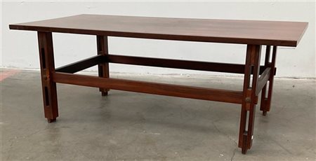 Tavolino da salotto con piano in legno impiallacciato, struttura in legno masse
