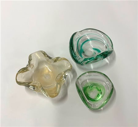 Manifattura di Murano
Lotto composto da tre posaceneri in vetro di diverse form