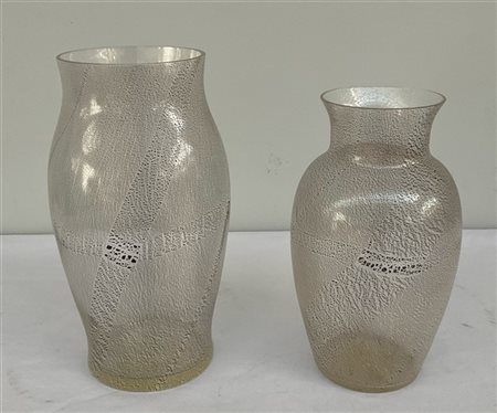 Carlo Moretti Due vasi in vetro trasparente incolore con applicazione di foglia