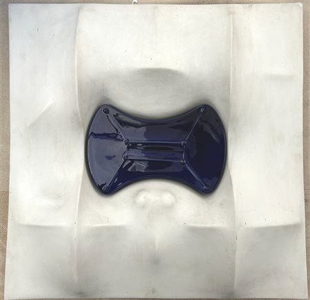 Rosenthal Pannello a rilievo in biscuit con elementi estroflessi e parte central