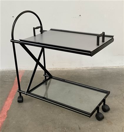 Oscar Tusquets Blanca Carrello di servizio modello "495 Carrito". 