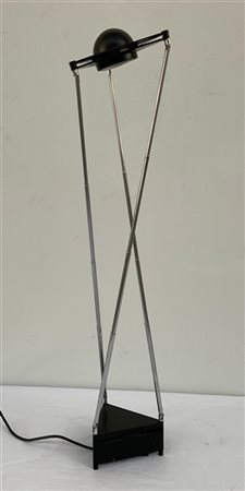 Ferdinand Alexander Porsche Lampada da tavolo modello "Kandido". Produzione Luci