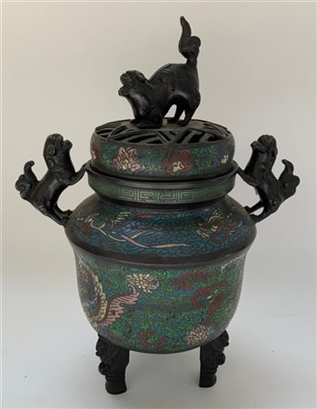 Incensiere in bronzo e smalto cloisonné. 
Giappone,periodo Meiji (1868-1912) 
(