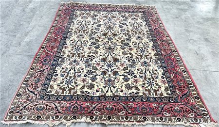 Tappeto Sarouk, Persia, secolo XX. Decoro all over floreale policromo su fondo