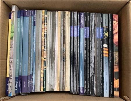 Lotto composto da tre cartoni contenenti diversi cataloghi d'asta di vario gene