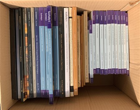 Lotto composto da tre cartoni contenenti diversi cataloghi d'asta di vario gene