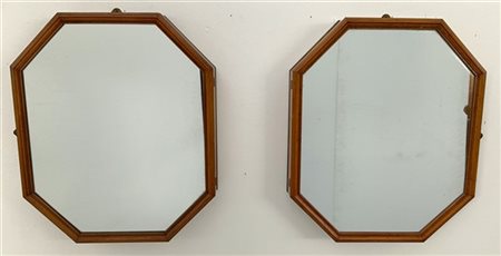 Sei armadietti con anta a specchio celante mensoline (h. max cm 65) (difetti)