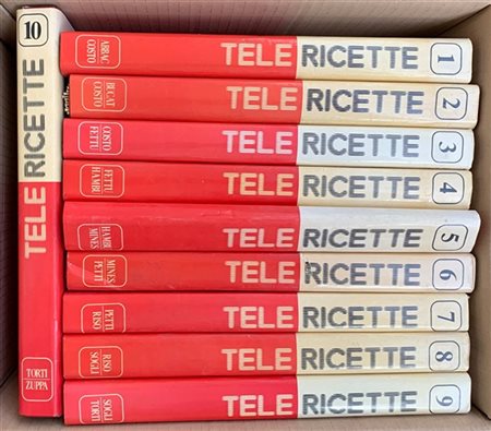 Lotto di due cartoni contenente vari libri di cucina e gastronomia