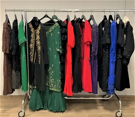 MARIA TERESA MERLO e anonimi
Lotti di quattordici vestiti principalmente in set