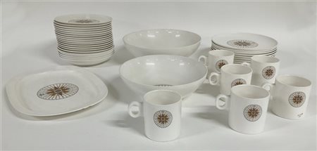 Parte di servizio da barca in plastica decorato con rosa dei venti in policromi