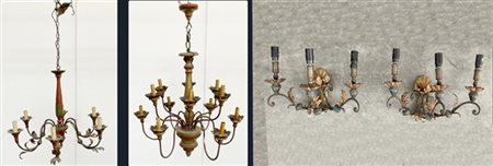 Lotto composto da due lampadari con fusto in legno dipinto, uno a sei e uno a d