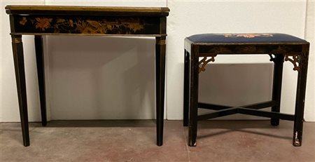 Tavolo da gioco in legno laccato e dorato a paesaggi orientali, volatili e fior