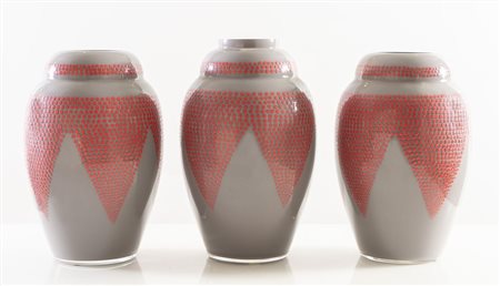 CARLO MORETTI (Attribuito) Tre vasi in vetro soffiato. Prod. Italia, 1970 ca....