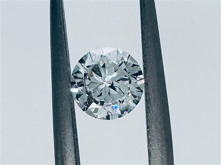 DIAMANTE 0,7 CT J - PUREZZA SI2 - TAGLIO BRILLANTE - CERTIFICATO GIA - C30305-4
