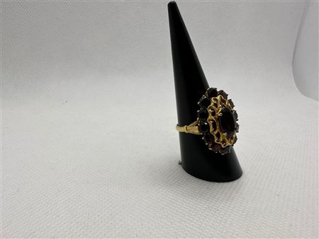 ANELLO IN ORO E GRANTATI - STE58