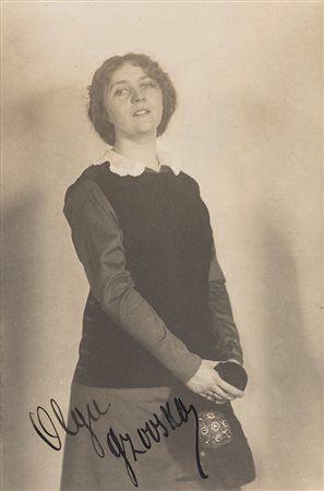 Frantisek Drtikol (1883-1961)  - Portrait of actress Olga Grovska, 1914