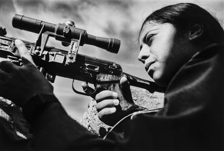 Ugo Lucio Borga (1972)  - Combattente curda del PKK sulla linea del fronte, 2016