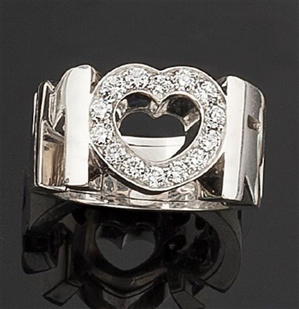 BRUNI PASQUALE Anello in oro bianco, firmato "Pasquale Bruni"; sommità...