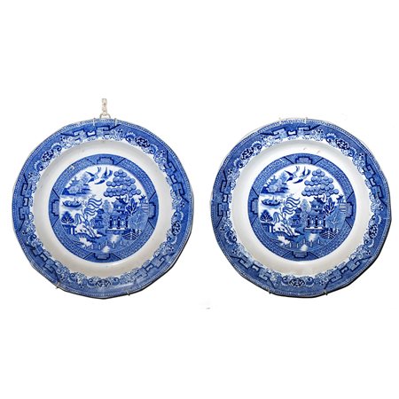 Coppia di antichi piatti rotondi Blue white Staffordshire