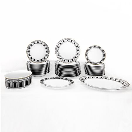 Piero Fornasetti - Servizio di piatti in porcellana per 12, decoro Palladiana. Piero Fornasetti per Rosenthal