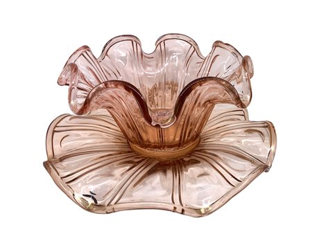 Centrotavola formato da piatto più alzata