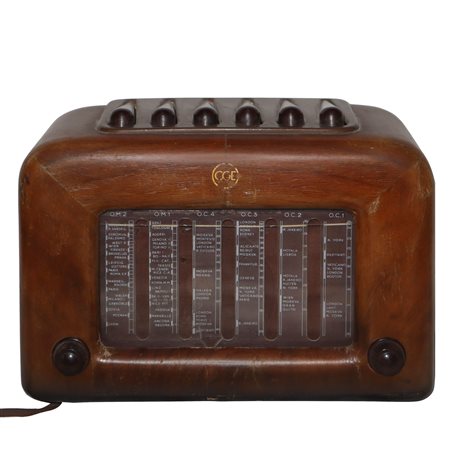 C.G.E. (Milano 1921)  - Radiolina a valvole, mod. Super gioiello 1949