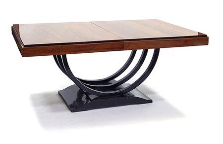 TAVOLO Tavolo allungabile con piano in noce e basamento in legno ebanizzato....