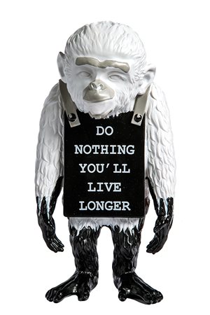 Banksy, Monkey sign. 2016.