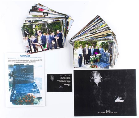 Peron, Evita  (nata María Eva Duarte Los Toldos, 7 maggio 1919 -  Buenos Aires, 26 luglio 1952) - Lotto di foto e documenti