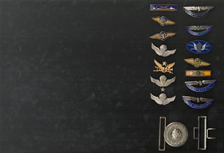 Cile - Lotto di distintivi e una fibia