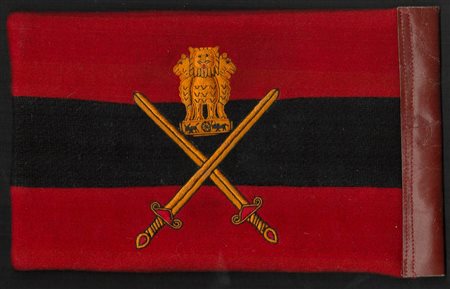 India - Bandierina da automobile con distintivo di grado e bandiera nazionale