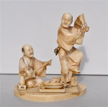Anonym/anonimo Due musicisti, periodo Meiji (1868 - 1912);Scultura giapponese...