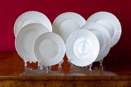 Gruppo di piatti in porcellana bianca, Richard Ginori
