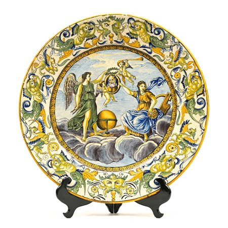 MANIFATTURA ITALIANA DEL XIX SECOLO, Piatto in maiolica